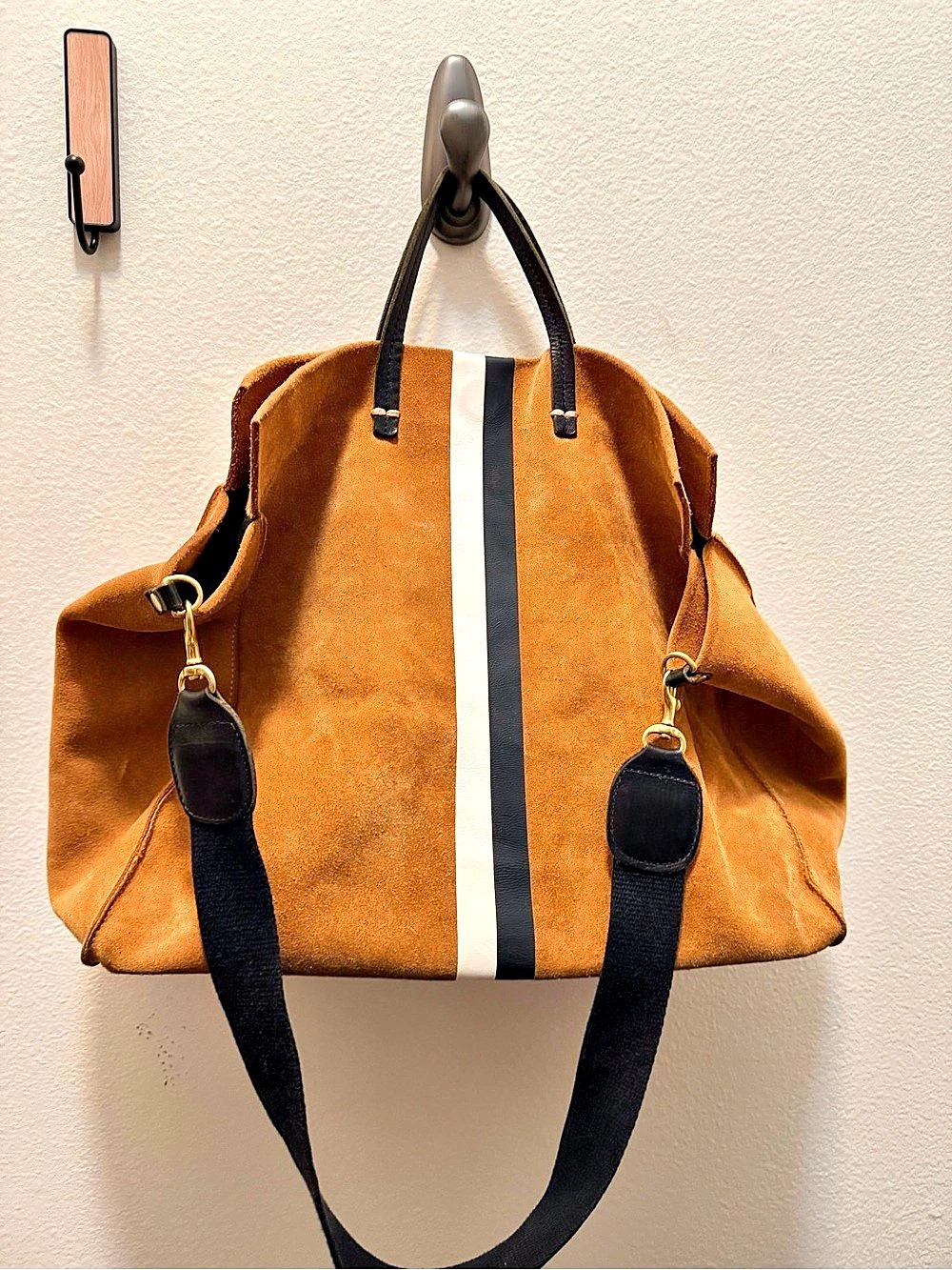 Clare V. Simple Tote. Color Block Suede Bag in Brown & Black